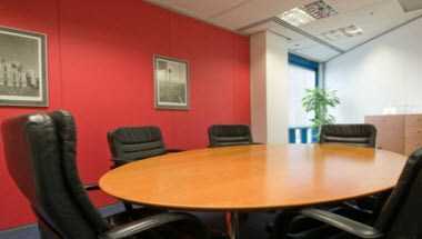 Regus - Staines The Causeway в Staines, GB1