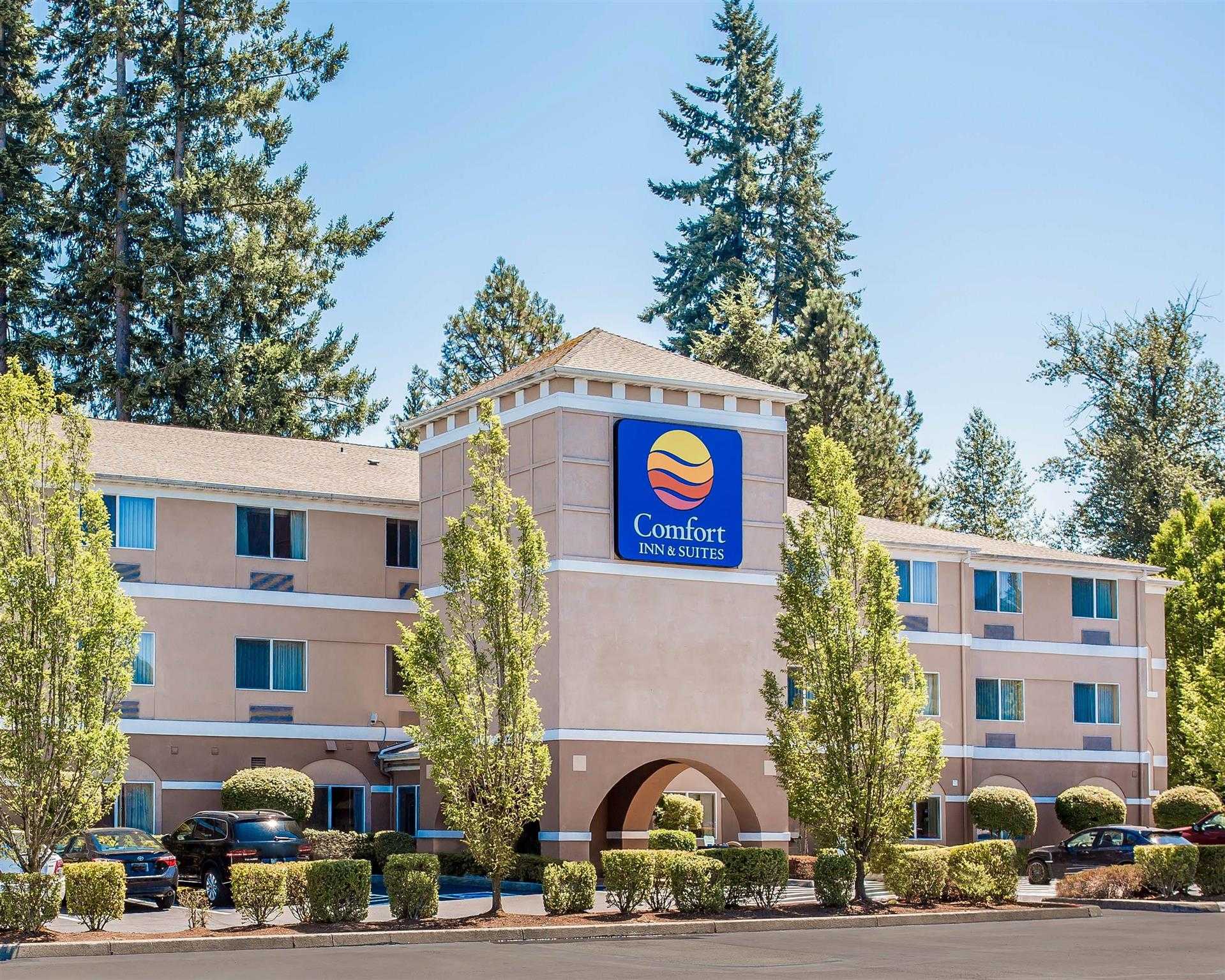 Comfort Inn and Suites Bothell - Seattle North в Bothell, WA