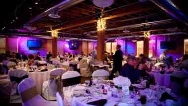 Mill Top Banquet And Conference Center à Noblesville, IN