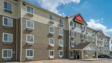 WoodSpring Suites Houston Willowbrook в Houston, TX