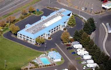 Americas Best Value Inn Phoenix Medford, OR в Phoenix, OR