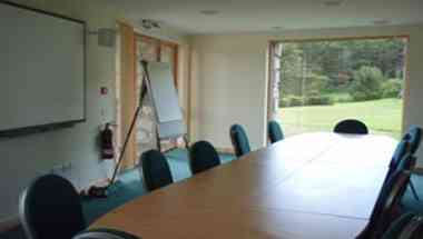 阿维莫尔, GB2 的 Glenmore Lodge