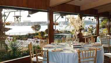 Whiskey Red's Restaurant i Marina del Rey, CA