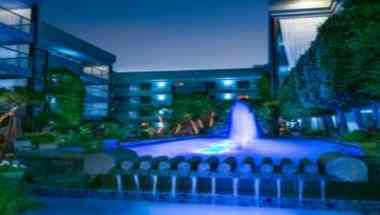 Cupertino Hotel в Cupertino, CA