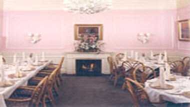 Anton & Michel в Carmel, CA