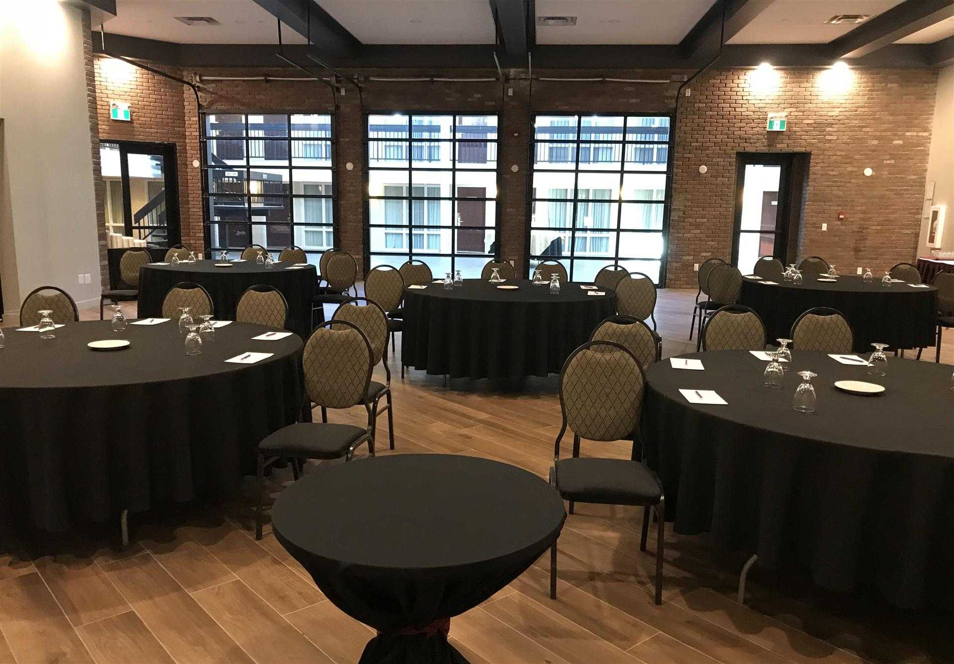 Coast Nisku Inn & Conference Centre em Nisku, AB