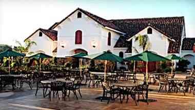 Bella Piazza Winery в Plymouth, CA