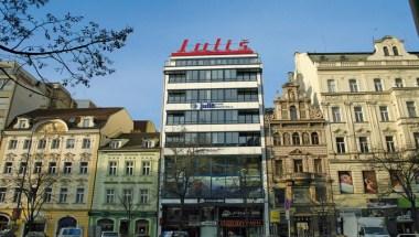 EA Hotel Julis image