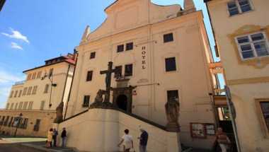 Hotel Questenberk в Prague, CZ