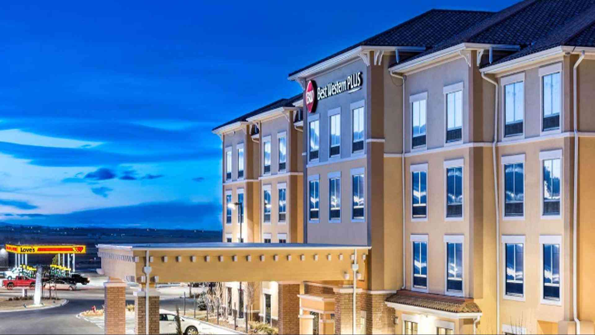 Best Western Plus Hudson Hotel & Suites à Hudson, CO