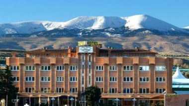 Hotel Brujas de Becquer in Zaragoza, ES