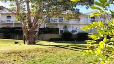 Aston Hill Motor Lodge in North Coast NSW, AU