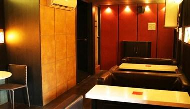Cine City Hotels в Chennai, IN