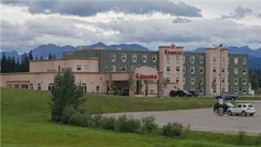 Ramada by Wyndham Hinton в Hinton, AB