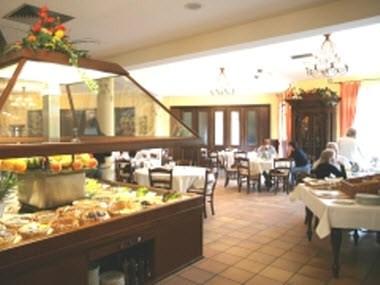 Hotel Landhaus Milser в Duisburg, DE