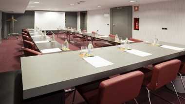 巴塞罗那, ES 的 ILUNION Almirante