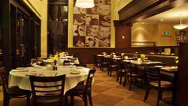 Daily Grill - Century Blvd a Los Angeles, CA