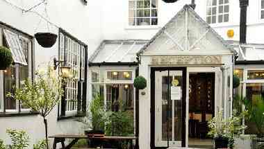 The Talbot Hotel i Stourbridge, GB1