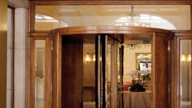 Hotel Vittoria image