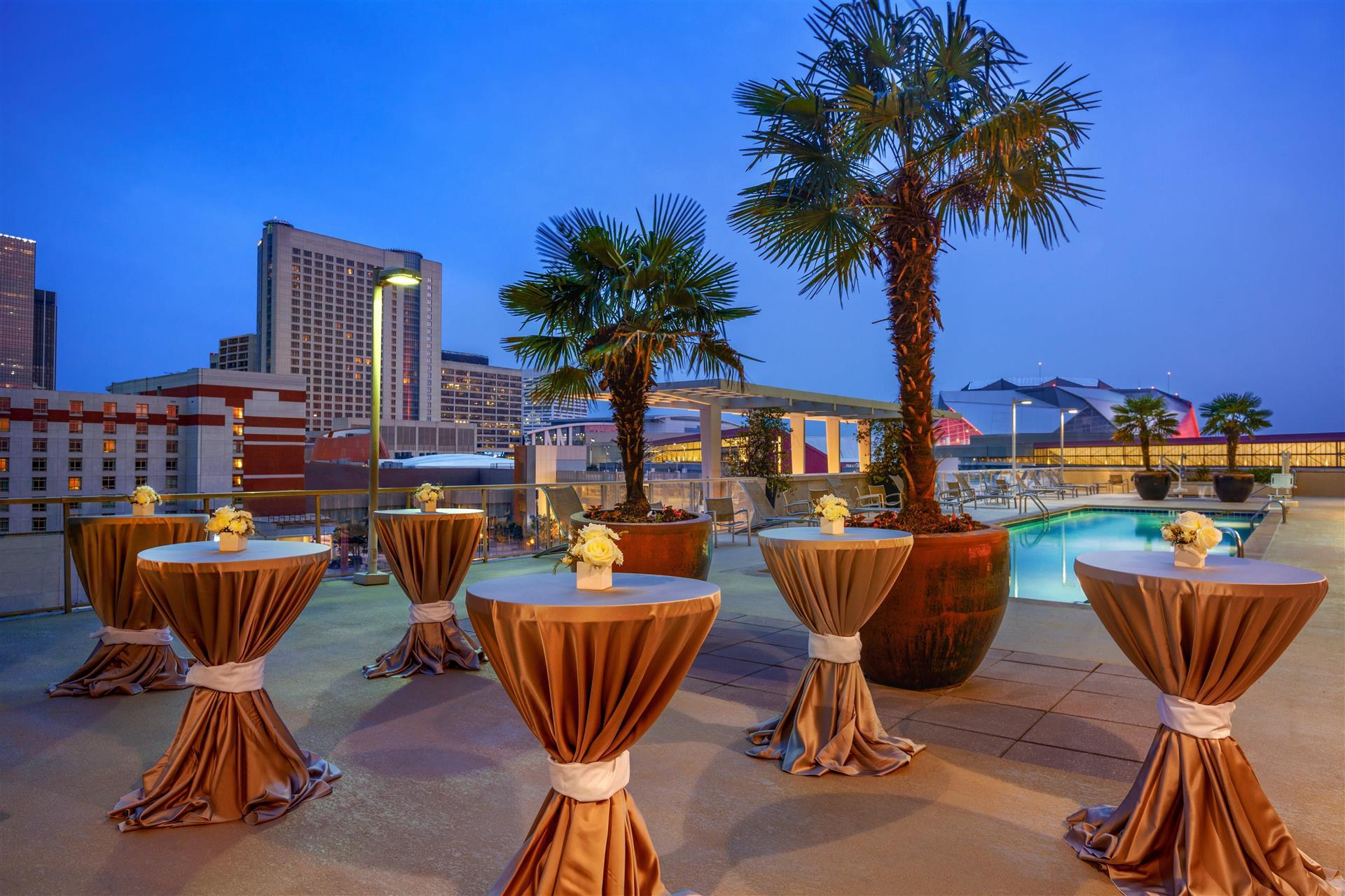 Hilton Garden Inn Atlanta Downtown image