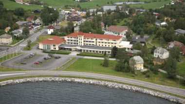 Thon Hotel Jolster i Jolster, NO