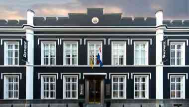 Van der Valk Hotel Het Arresthuis в Roermond, NL