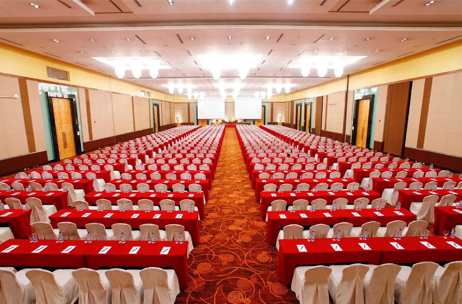 Crowne Plaza Manila Galleria i Quezon City, PH