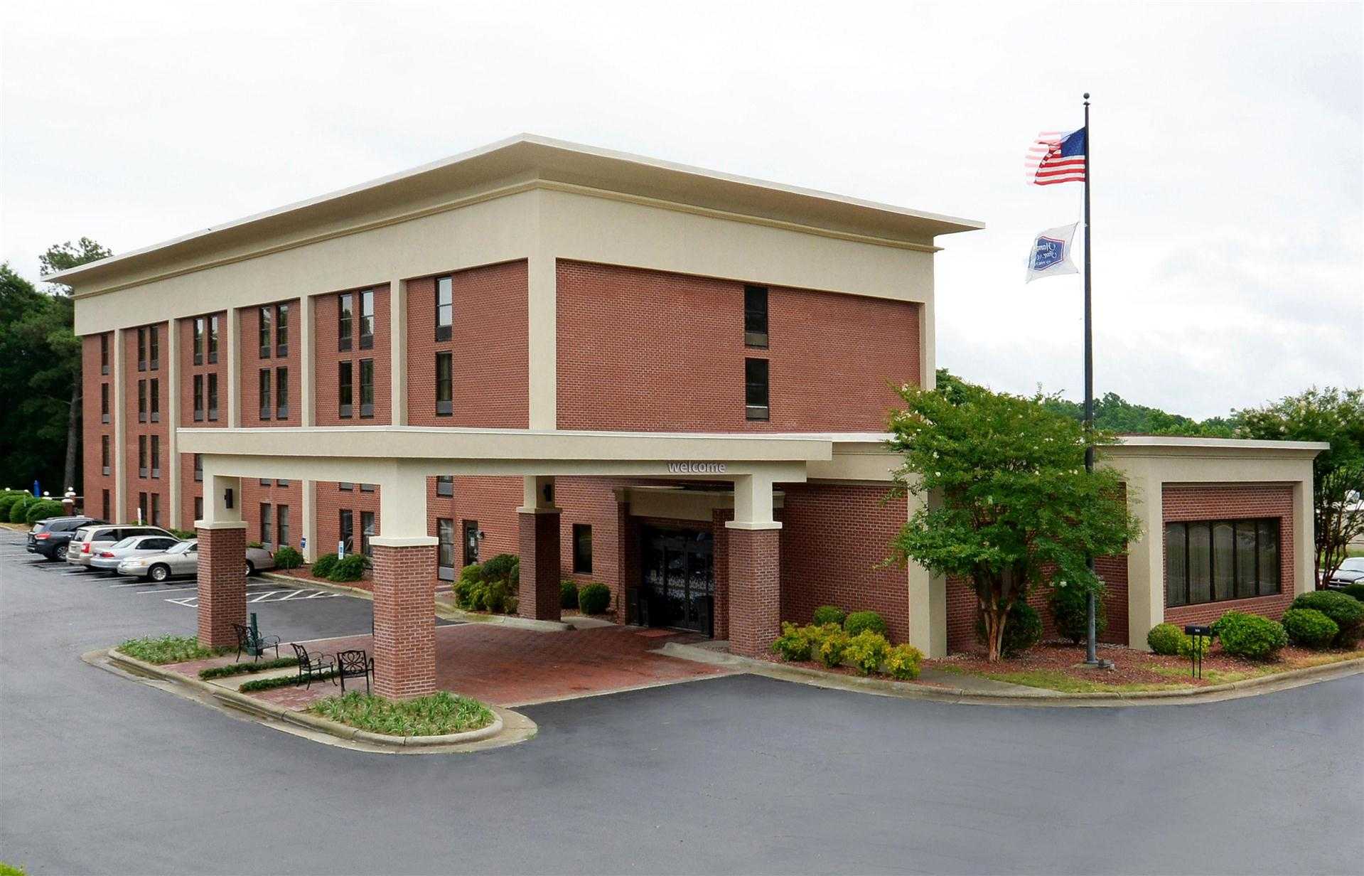 Hampton Inn Roxboro в Roxboro, NC