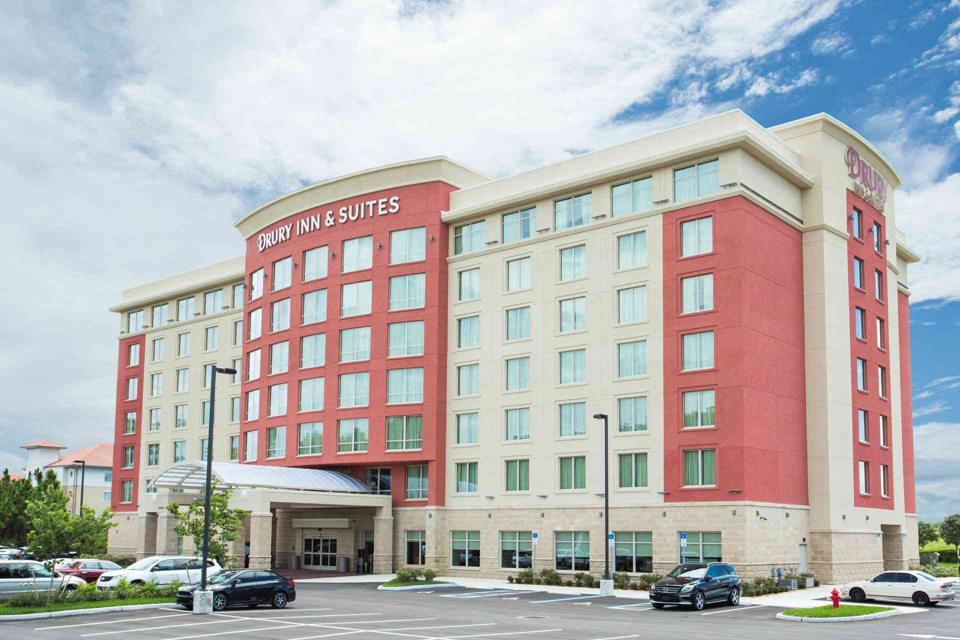 Drury Inn & Suites Fort Myers Airport в Fort Myers, FL
