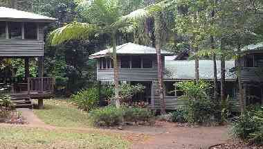 Townsville, AU 的 Ferntree Rainforest Lodge