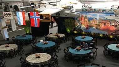 The Hiller Aviation Museum в San Carlos, CA