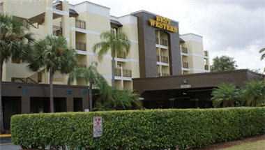 Best Western Plus Deerfield Beach Hotel & Suites a Deerfield Beach, FL