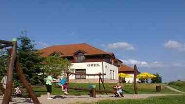 Borovinka i Bystrice nad Pernstejnem, CZ