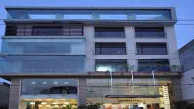 Avaas Lifestyle Hotel в Amritsar, IN