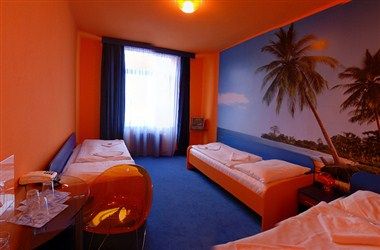 รูปสถานที่จัดงาน