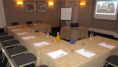 Best Western Moorings Hotel в Motherwell, GB2