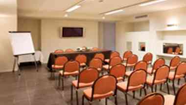 Hotel Parigi 2 a Dalmine, IT