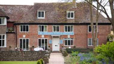 Classic British - Deans Place Hotel a Polegate, GB1
