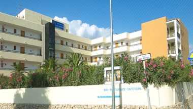 Bahia San Antonio Apartments in Ibiza, ES