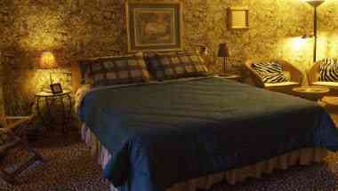 Coyote Blues Village B&B в Rapid City, SD