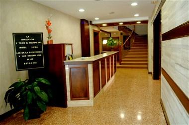 Hotel Luna Castelldefels a Castelldefels, ES