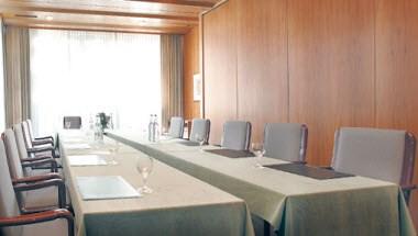 Maraini Resort image