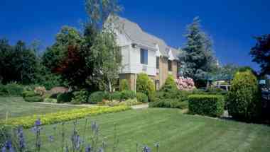 Southampton Inn в Southampton, NY