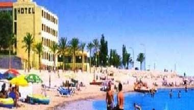 Hotel Vistamar image