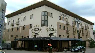 Reikartz Aurora Kryvyi Rih i Kryvyi Rih, UA