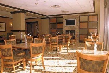 Comfort Inn And Suites Meriden в Meriden, CT