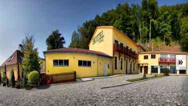 Hotel a Restaurant Vyprez, Decin, CZ