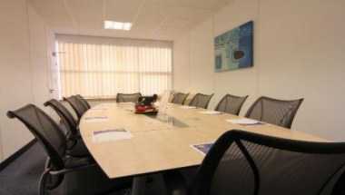 UBC Daresbury Business Centre в Warrington, GB1