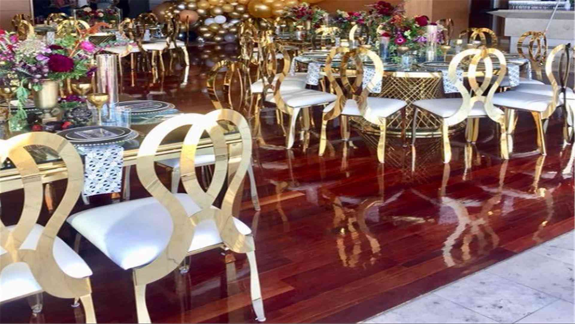 The Ultimate Skybox, San Diego, CA