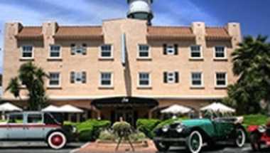 The Ryde Hotel & Event Center i Walnut Grove, CA